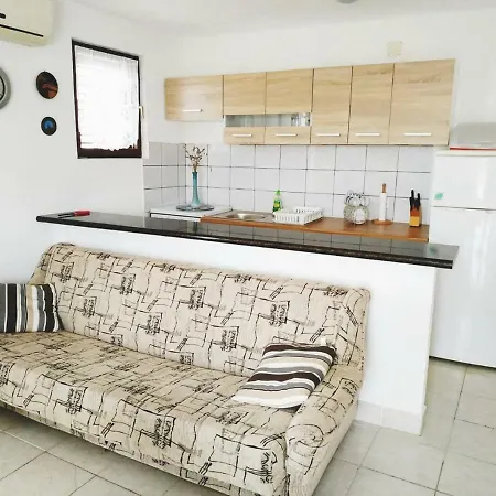 Ante Apartman